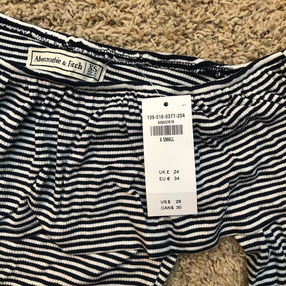 Abercrombie Women’s Off-Shoulder Striped Bodysuit - Picture 8 of 8